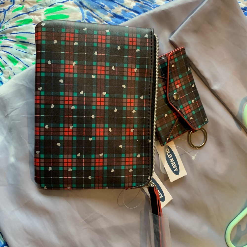 Old Navy Wristlet